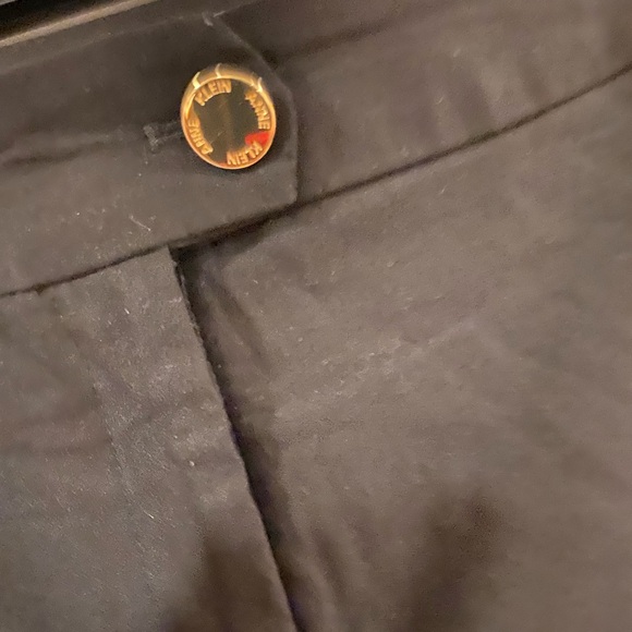 woman's dress pants - Picture 3 of 3